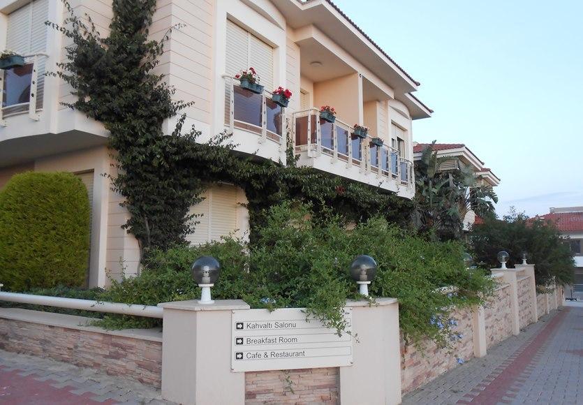 Çeşme Kamer Exclusive Hotel & Suites מראה חיצוני תמונה