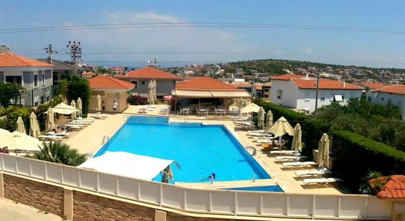 Çeşme Kamer Exclusive Hotel & Suites מראה חיצוני תמונה